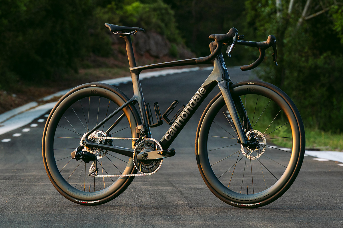 キャノンデール SuperSix EVO、Synapse、Topstoneにスラム新型